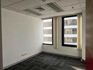 For Rent Bangkok Office Sukhumvit BTS Nana Khlong Toei