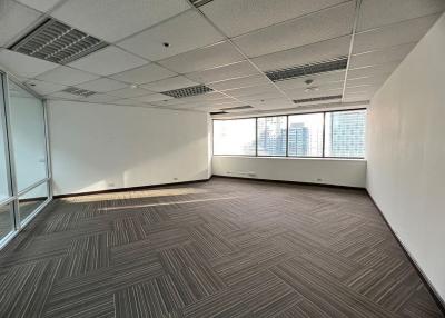 For Rent Bangkok Office Sukhumvit BTS Nana Khlong Toei