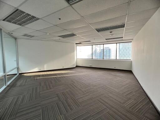 For Rent Bangkok Office Sukhumvit BTS Nana Khlong Toei