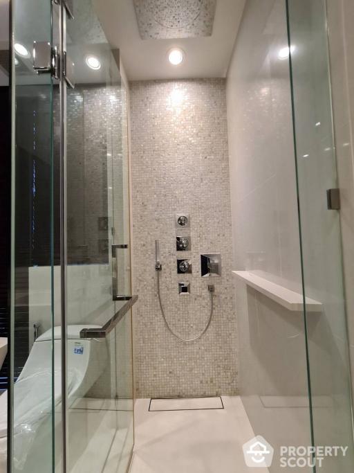 2-BR Condo at Vittorio Sukhumvit 39 near BTS Phrom Phong