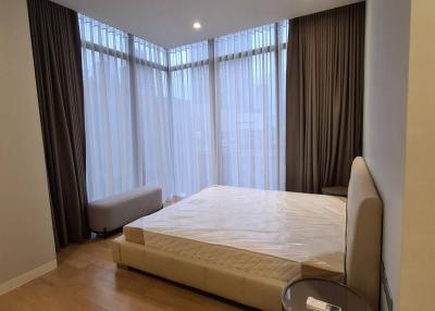 2-BR Condo at Vittorio Sukhumvit 39 near BTS Phrom Phong