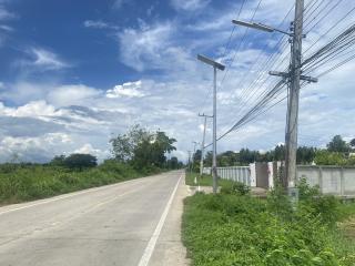 14-3-82 Rai of land for sale near San Kamphaeng