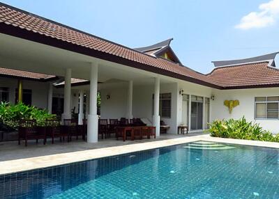 Oriental Style 5 BR Villa for sale in Mae On