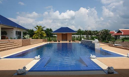 4 BR pool villa with views for sale in Mae on