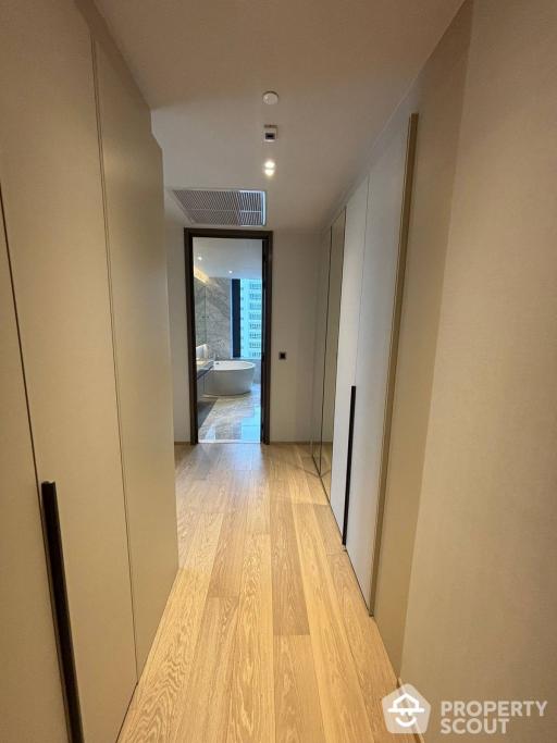 3-BR Penthouse at Tonson One Residence near BTS Chit Lom