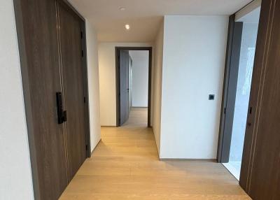 2-BR Condo at Tonson One Residence near BTS Chit Lom