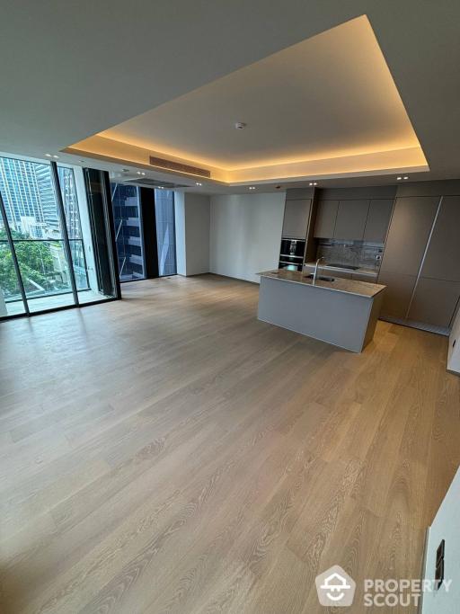 2-BR Condo at Tonson One Residence near BTS Chit Lom