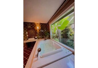 Resort Business for Sale in Chiang Mai - 2 Rai Land, 12 Rooms