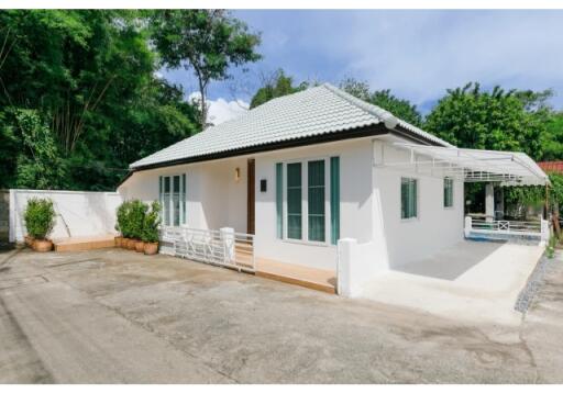 Completely renovated affordable Housing, 3-bed house just 3 minutes from CMU. Premium materials, 100 Sq. m. Chiangmai real estate is Priced at 3.95 M THB.