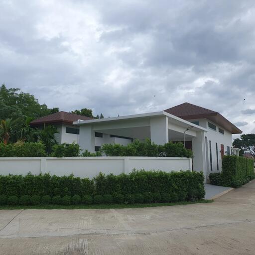 Luxury Pool Villas for Sale Chiangmai  The Palm Laguna