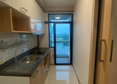Discover this charming 1BR condo for sale in Chiang Mai, at The Treasure. Ideal location near Big C, hospital, and EV charging. A true gem at 2.3M baht.