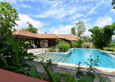 Resort for sale Chiang Mai, in Mae on  irresistible investment