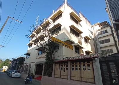 Office Building Complex  672 Sqm Space  Investment Opportunity