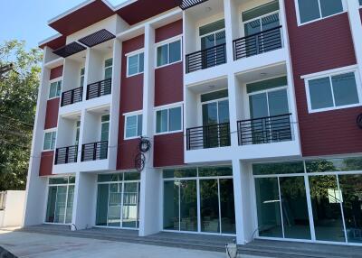 ขายทาวน์เฮ้าส์ 2-3 BHK ที่สวยงาม  ทำเลทอง  เริ่มต้น 4.3M