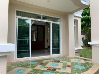 Fully renovated 4-bed, 5-bath house with 2 kitchens in Chiang Mai