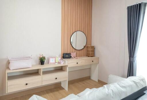 Modern Muji-Style 4 Bed, 4 Bath Dream Home  Move-In Ready