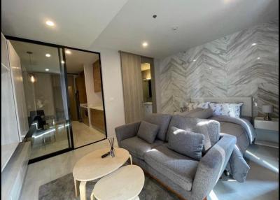 🔥HOT UNIT NEW IN!!! 🔥 1 Bed, 1 Bath Luxury Condo in Ploenchit