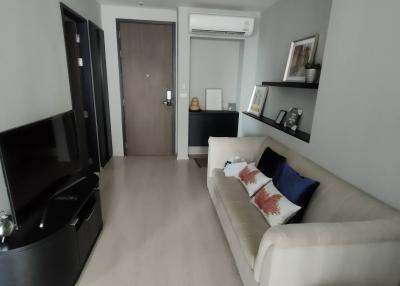 For rent Rhythm Sukhumvit 44/1(S15-0784)