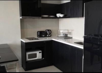 For rent Rhythm Sukhumvit 44/1(S15-15842)