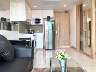 For rent condo ริเวียร่าวงศ์อมาตย์ 1 ห้องนอน (S03-1599)