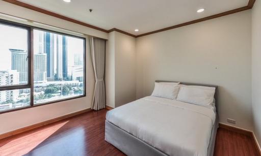 For rent Baan Chao Phraya, ready to move in (S05-0909)