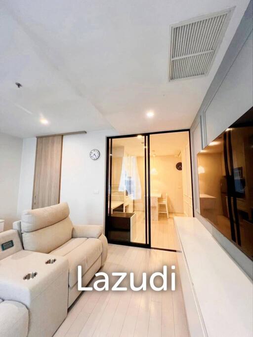 1 Bed 1 Bath 45 SQ.M Noble Ploenchit