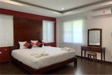 SMALL HOTEL FOR SALE IN KHANOM, NST