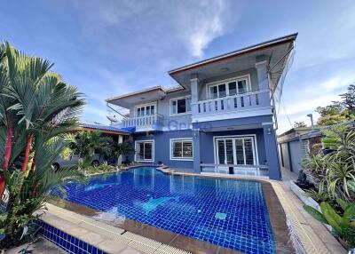 4 Bedrooms House East Pattaya H010501