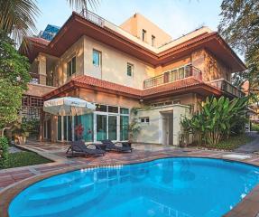 House with Private pool in Compound at Nonthaburi, Changwattana
