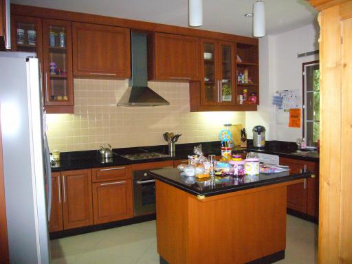 Single House in compound at Sukhumvit soi 36