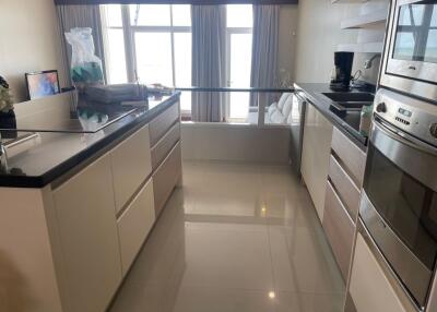 Penthouse for rent at Bang Phra, seaside, Heritage Village. Decorated and move in ready