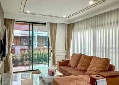 Single house for sale in Sriracha Milano Town Village, fully decorated, ready to move in.