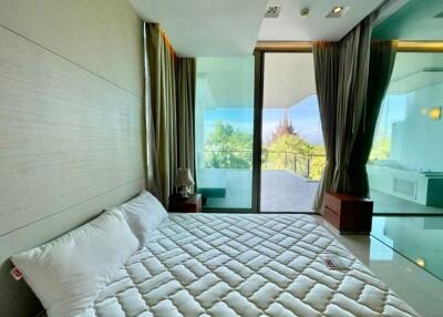 Condo for sale in Pattaya, The Sanctuary, seaside condo, next to Pattaya beach.