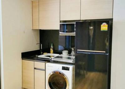 1 Bed 1 Bath 29 SQ.M Park Origin Phromphong