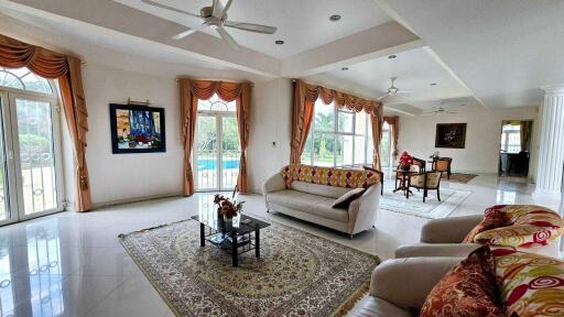 5 Bed House For Sale In Huay Yai - Phoenix Gold Golf Club