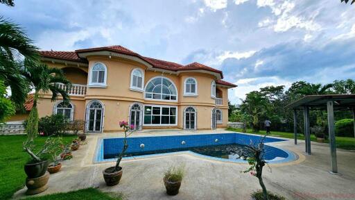 5 Bed House For Sale In Huay Yai - Phoenix Gold Golf Club