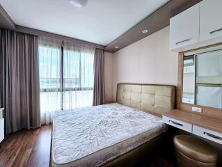 Condo for Rent at The Treasure