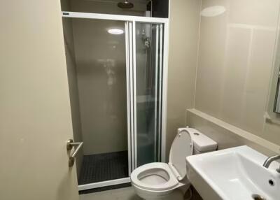 1 Bedroom Condo