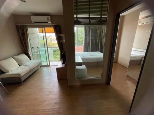 1 Bedroom Condo