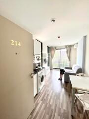 Condo for Sale at Parano Condo