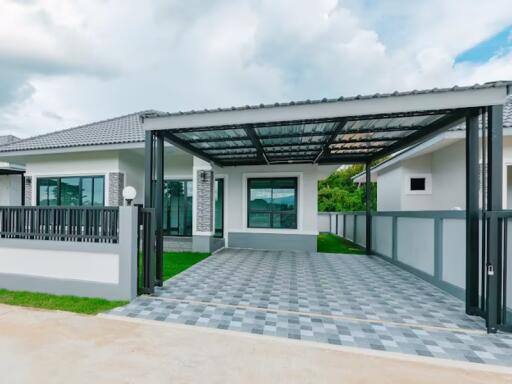 148 ตรม., 3 ห้องนอน, 2 ห้องน้ำ บ้าน ราคา ฿ 2,690,000