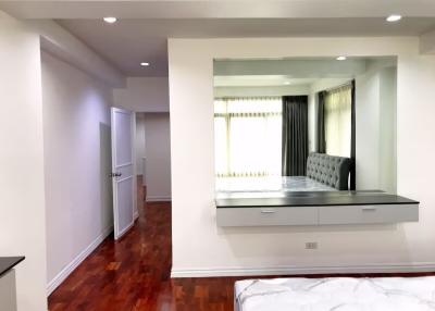 Condo for Rent at PR Home Thonglor Gardens