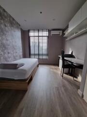 Condo for Sale at Ideo Blucove Sukhumvit