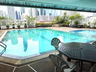 Condo for Sale at Sathorn Suite