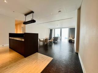 Condo for Rent, Sale at The Ritz-Carlton Residences