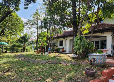 House for Rent at Lakeside Villa 2