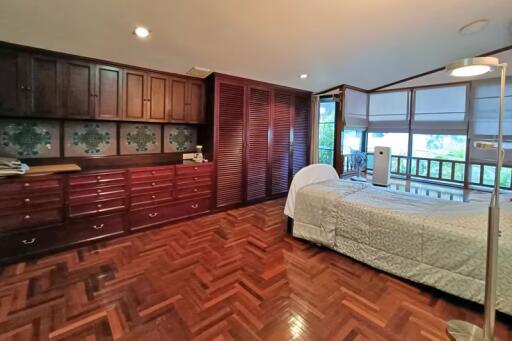 4 Bedroom Condo for Sale at Premier Condominium