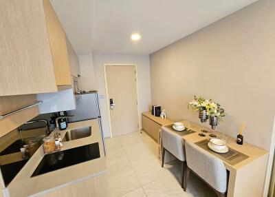 Condo for Sale at Walden Asoke