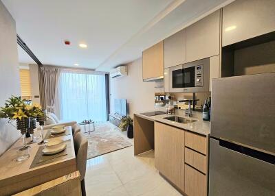 Condo for Sale at Walden Asoke