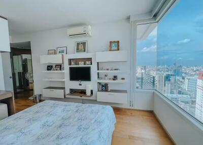 Condo for Sale at Villa Ratchatewi